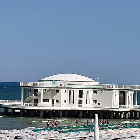 A Casa Di Mely Beach セニガッリア エクステリア 写真